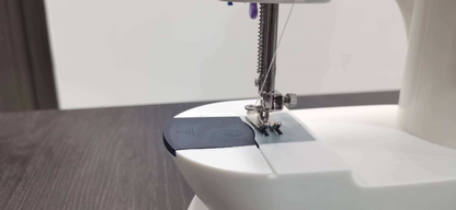 Household sewing machine mini desktop portable sewing machine with handle