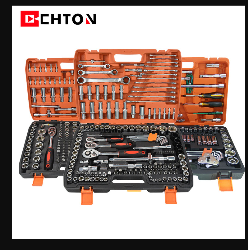 Automotive mechanical maintenance vehicle socket wrench 121-piece tool box combination hardware set complete set