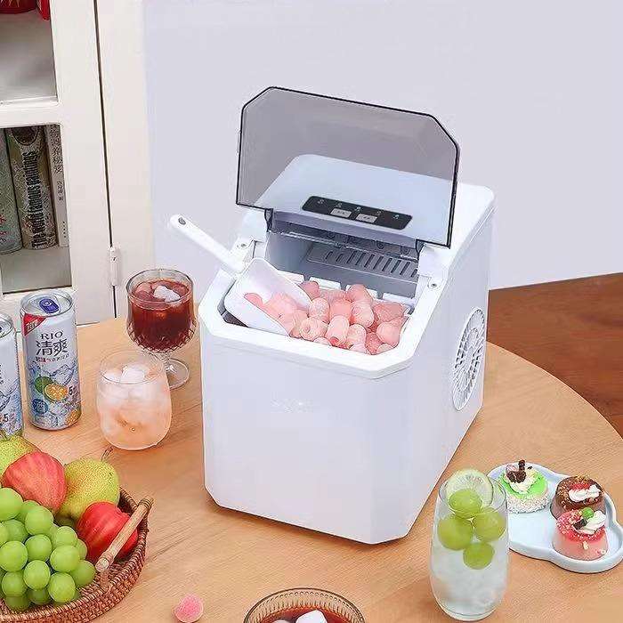 Intelligent automatic ice maker