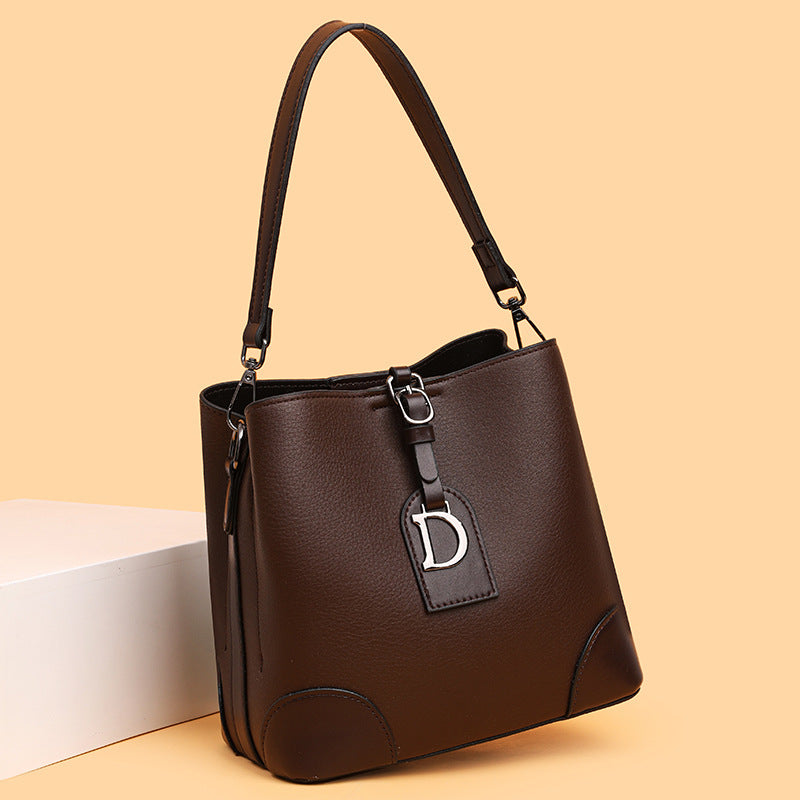Simple & Elegant Brown Bucket Bag for Women: Large Capacity Tote, Perfect as Shoulder for shopping or outings